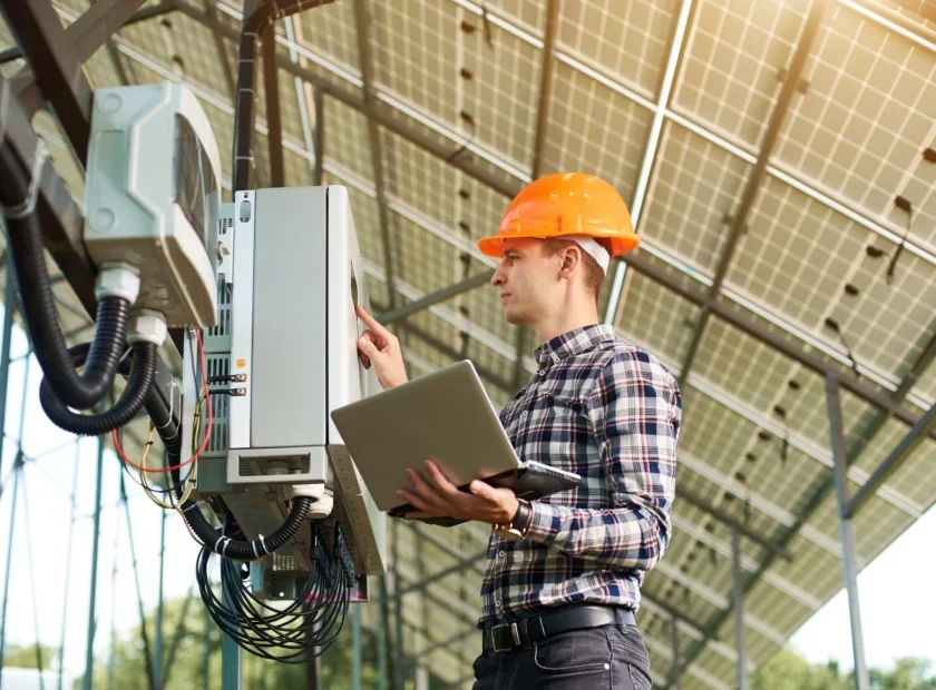 Quyosh Power main page